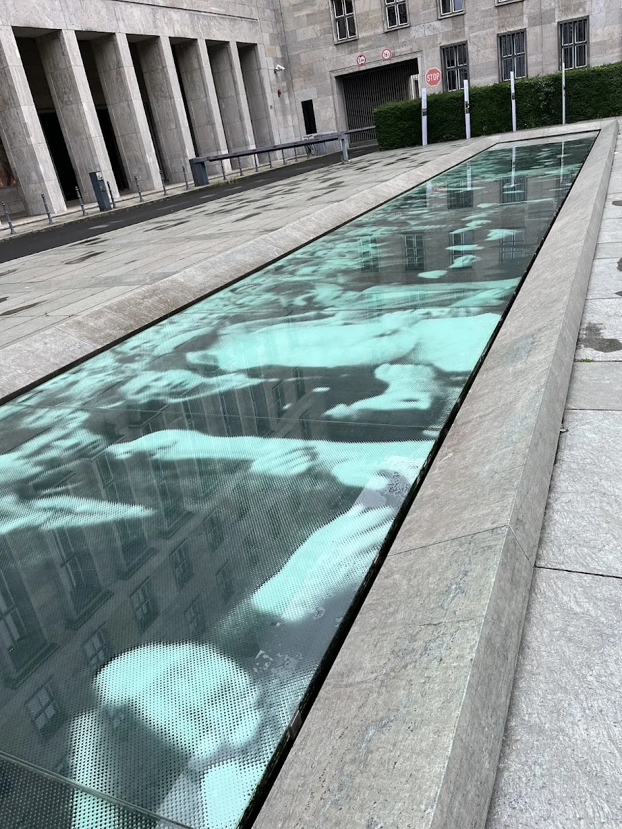 Olsen Tours Berlin | Dansk Tour Guide i Berlin – Innenansichten in Berlin