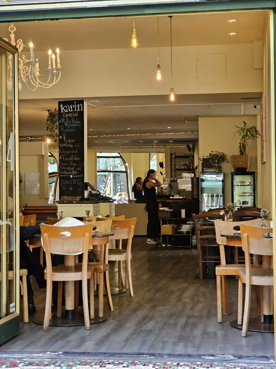 Café Karin – Atmosphäre in Frankfurt am Main, Hessen