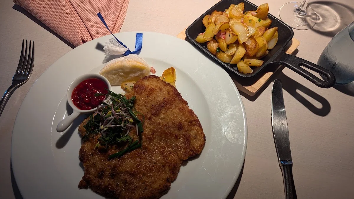 Weinstube am Stadtgraben – Wiener Schnitzel in Stuttgart, Baden-Württemberg
