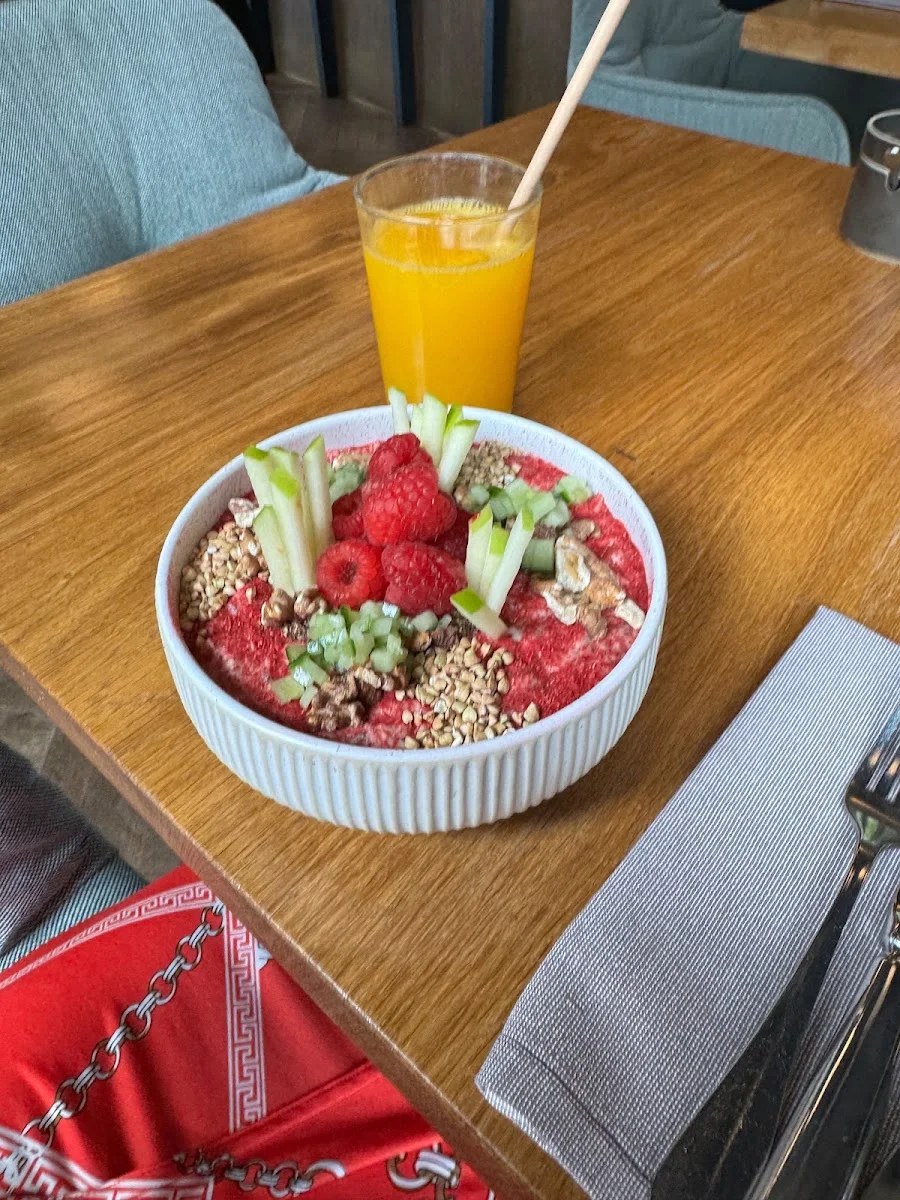 Frühstück 3000 Schöneberg – Müsli in Berlin