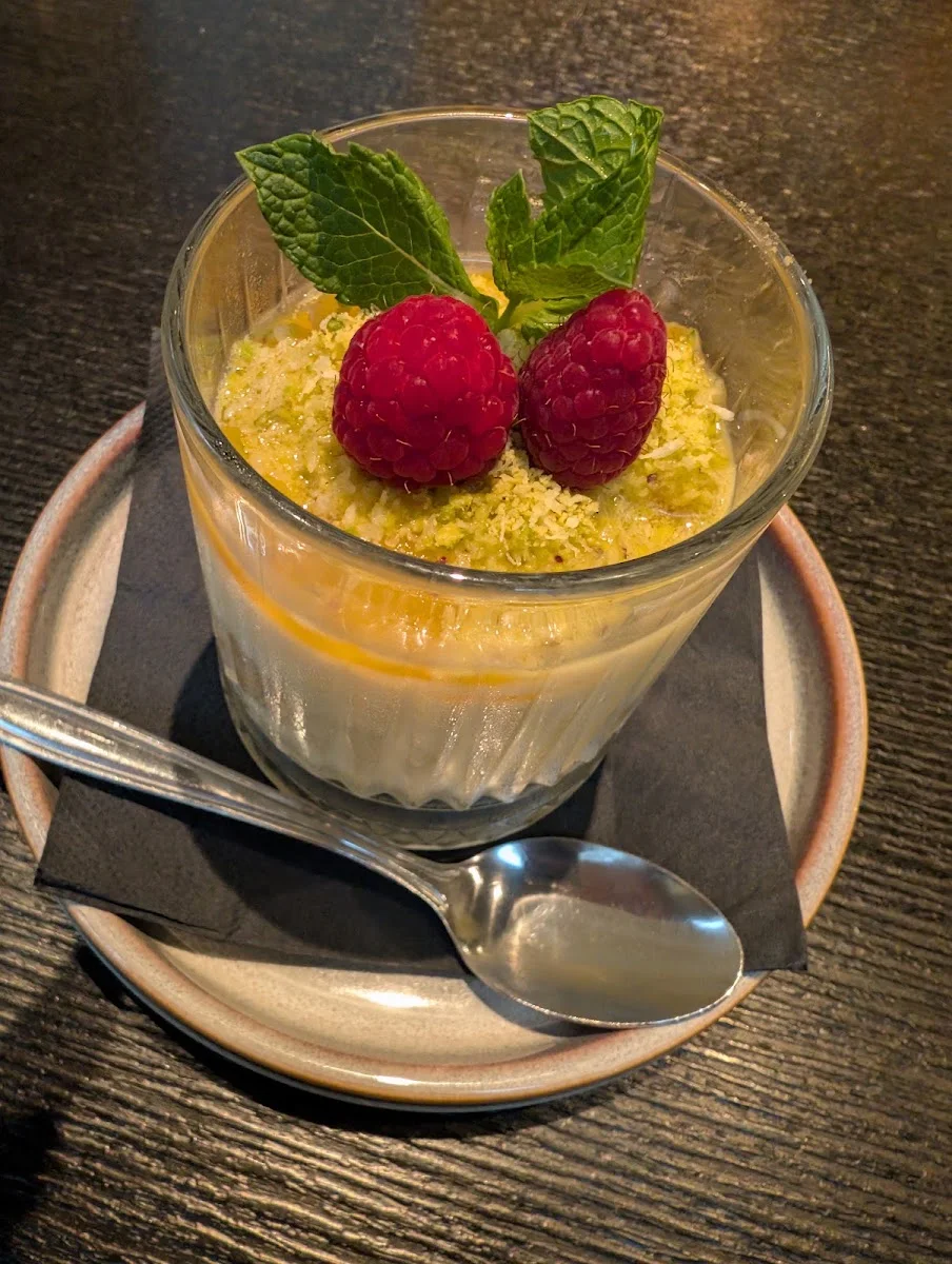 Maison Mai Hamburg – Panna cotta in Hamburg