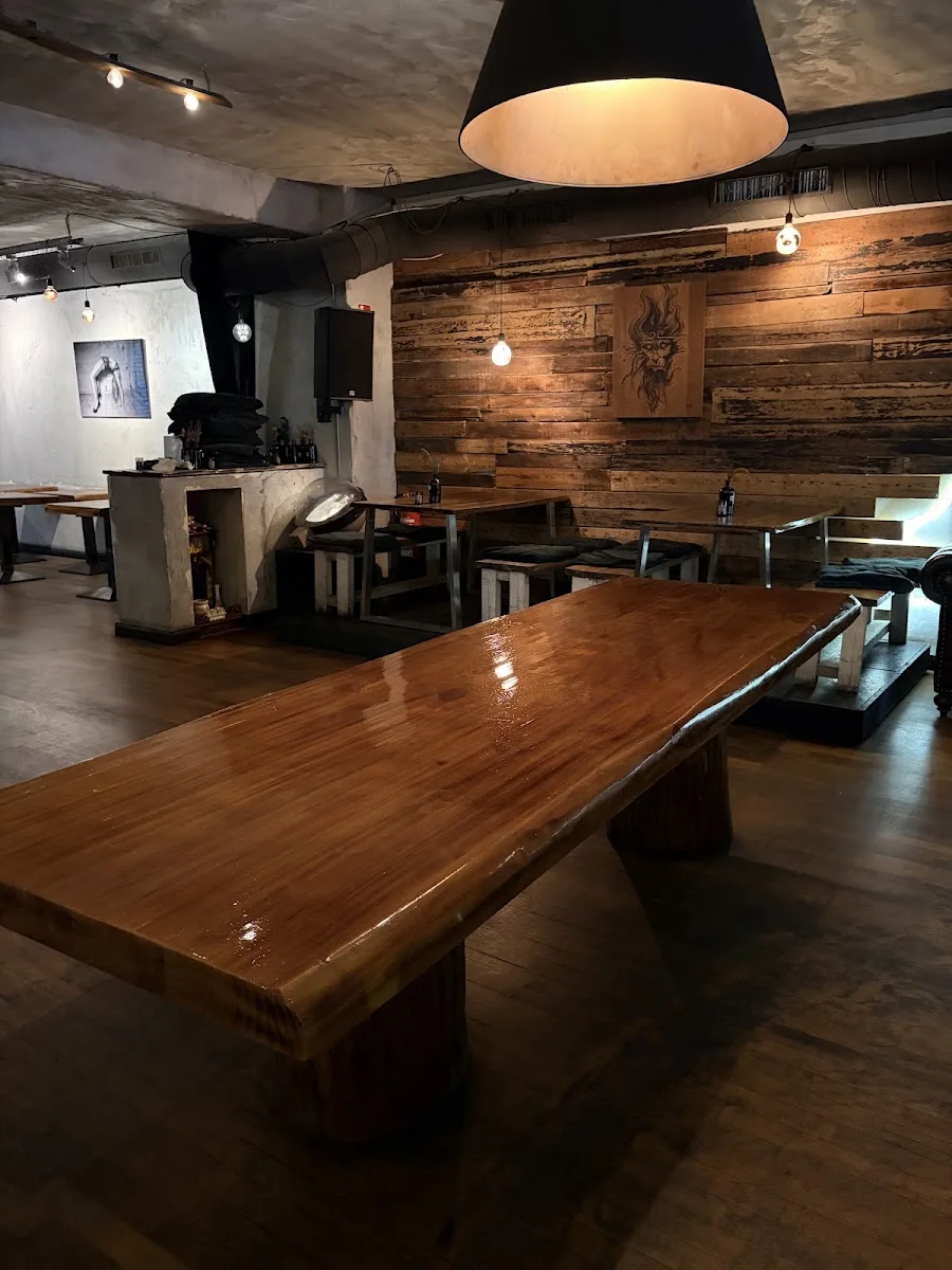 Royals & Rice Berlin – Sushi-Restaurant in Berlin