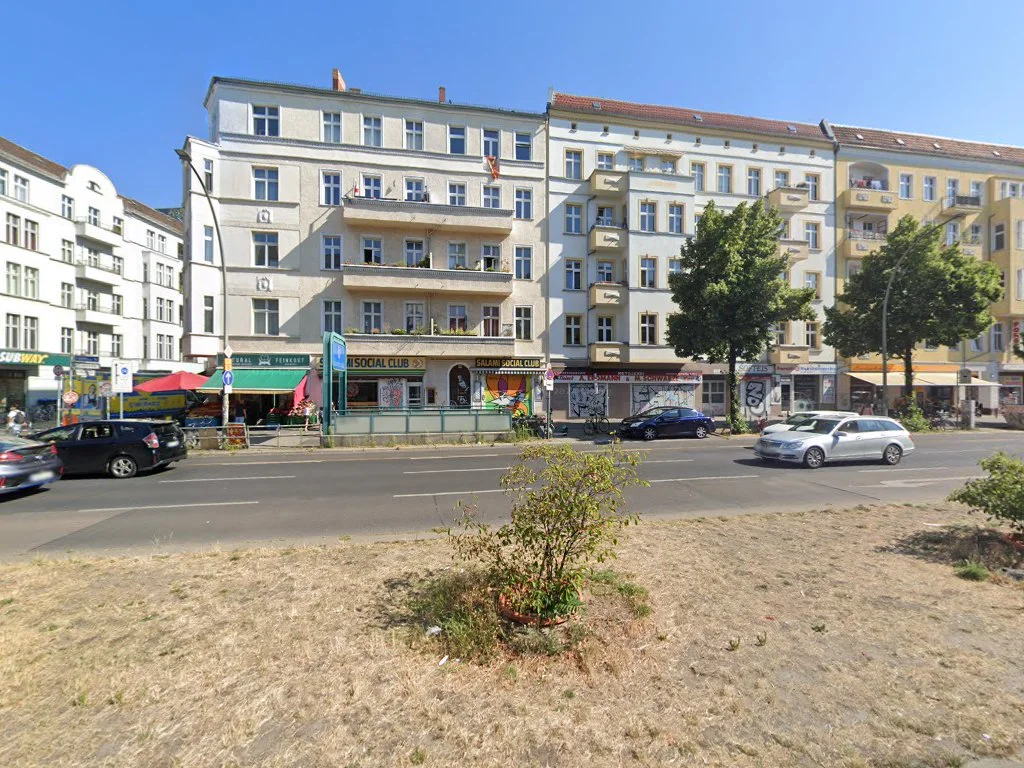 Salami Social Club – Street View & 360°-Fotos in Berlin