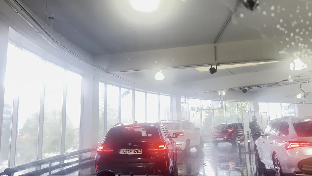 Mr. Wash Stuttgart – Autowäsche in Stuttgart Zuffenhausen, Baden-Württemberg