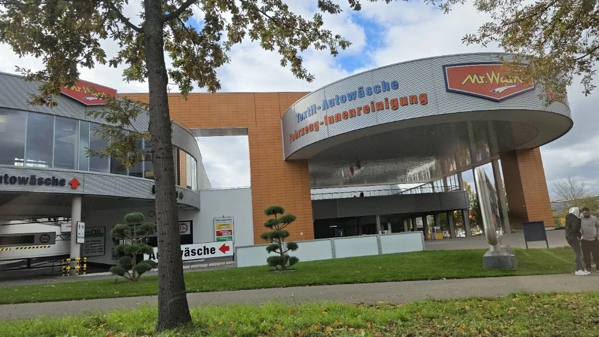 Mr. Wash Stuttgart – Außenbereich in Stuttgart Zuffenhausen, Baden-Württemberg