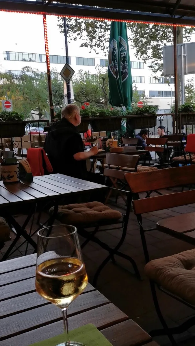 Edelweiss – Atmosphäre in Frankfurt am Main, Hessen