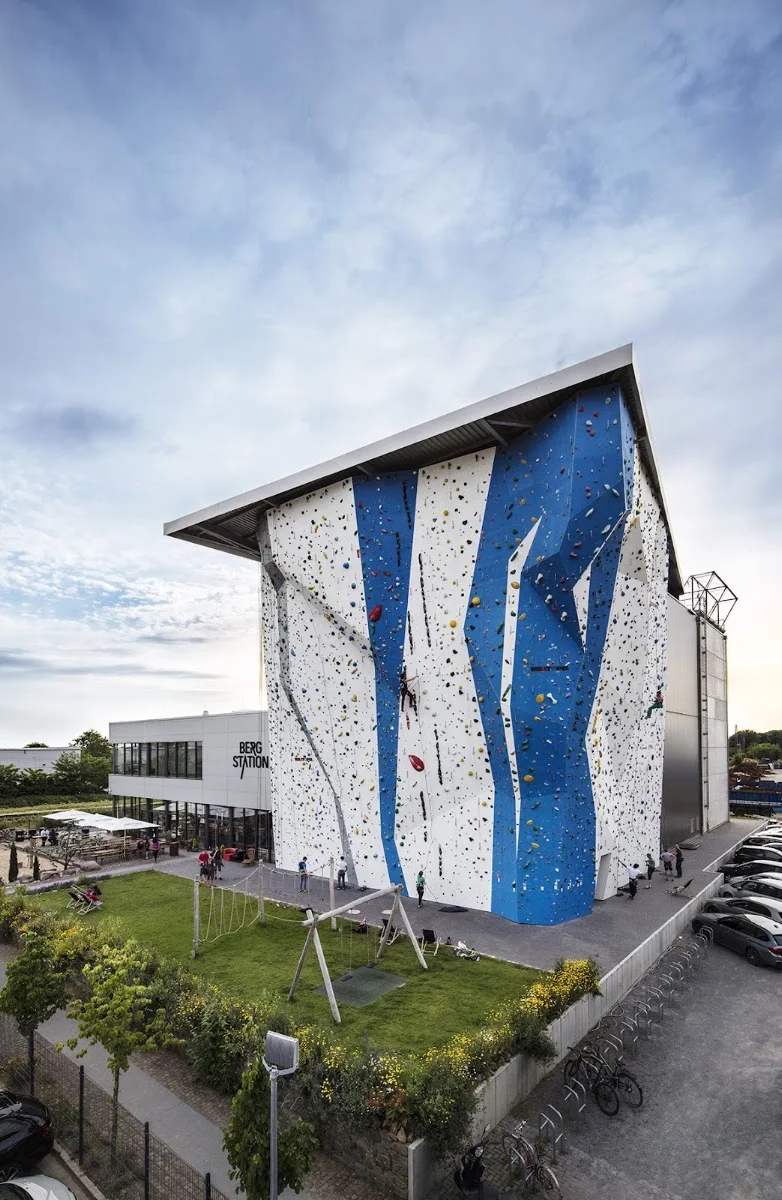 Bergstation Kletter- und Boulderhalle – Café in Hilden, Nordrhein-Westfalen