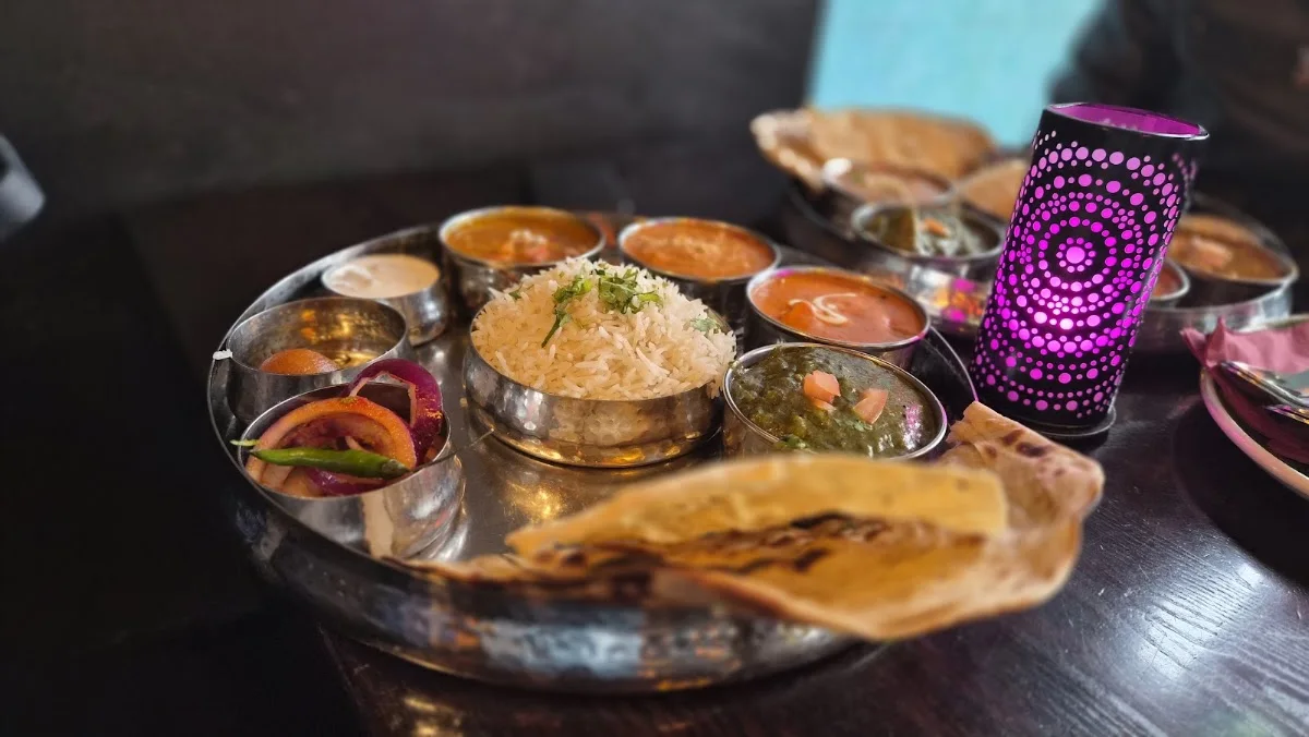 Mumbai Local - Indian Food – Essen und Trinken in Berlin