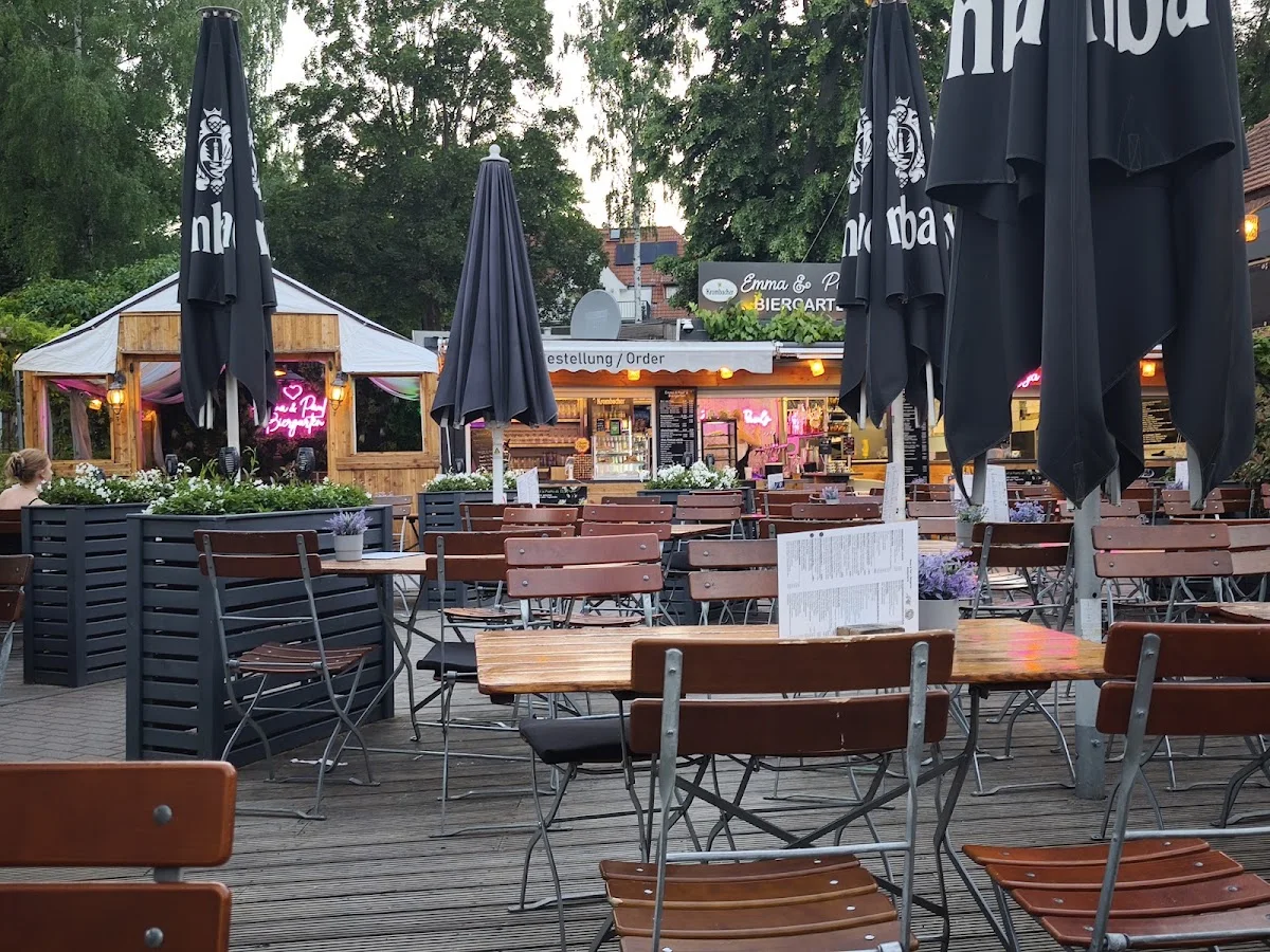 Emma & Paul's Biergarten / Eiskrem Hausgemacht – Atmosphäre in Berlin