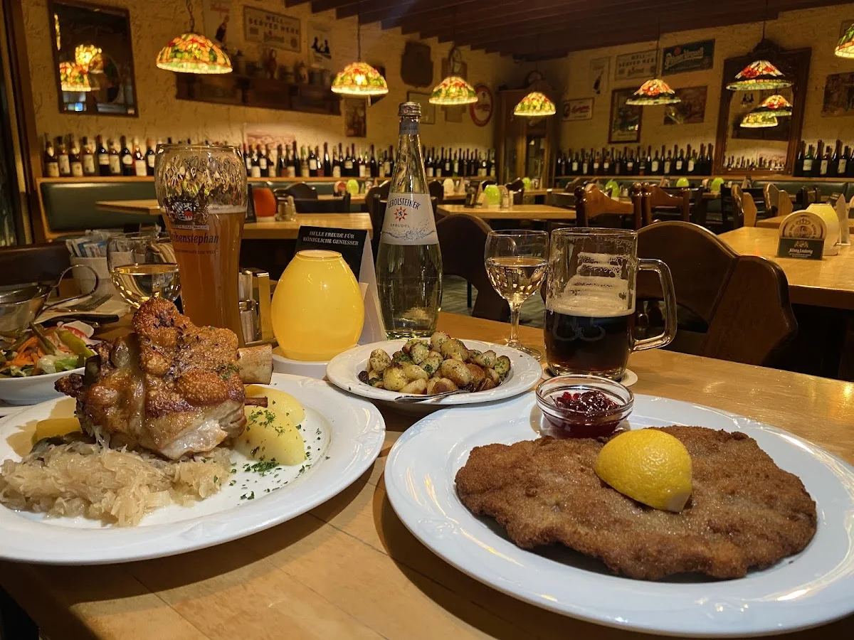 Restaurant & Bierhaus Xantener Eck – Essen und Trinken in Berlin