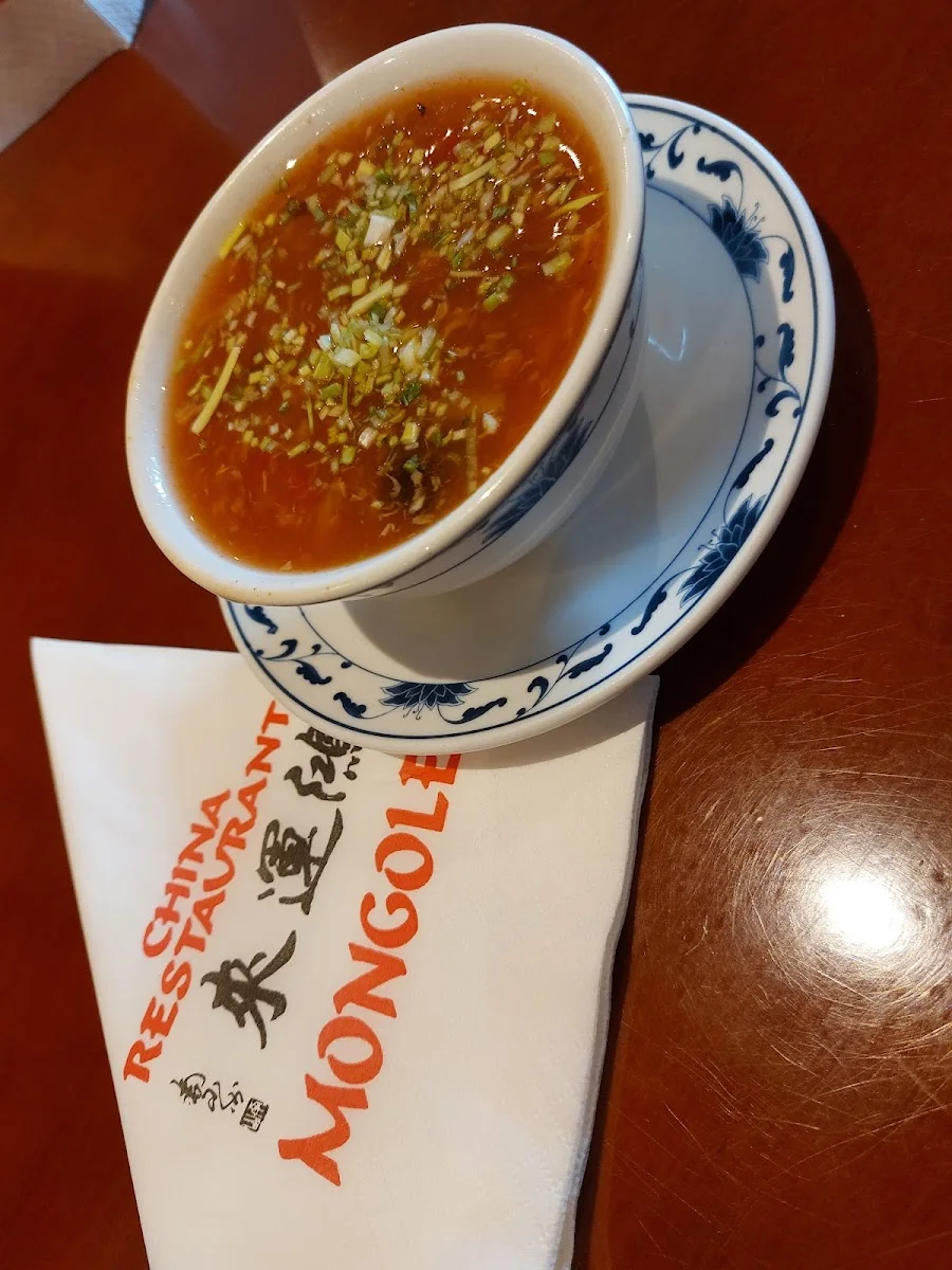 China Restaurant Mongolei Norderstedt – Sauer-scharf-Suppe in Norderstedt, Schleswig-Holstein