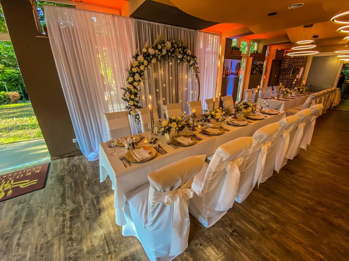 Kroatien Restaurant Mediterraneo – Atmosphäre in Ahrensburg, Schleswig-Holstein