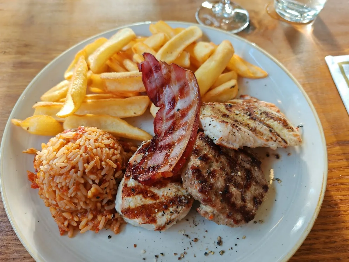 Kroatien Restaurant Mediterraneo – Churrasco in Ahrensburg, Schleswig-Holstein