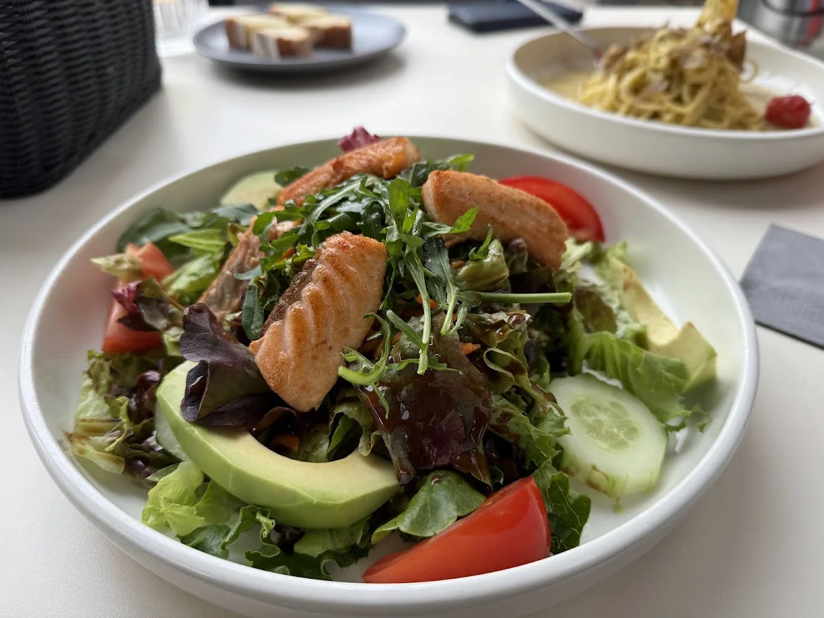 Roberts Stuttgart – Thunfischsalat in Stuttgart, Baden-Württemberg