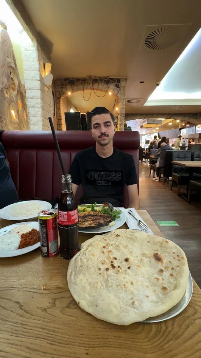 Saana Restaurant – Orientalisches Restaurant in Köln, Nordrhein-Westfalen