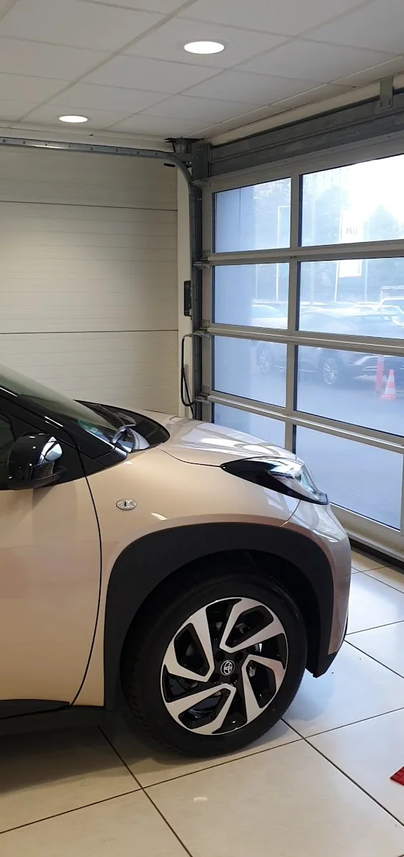 Toyota Autohaus Nix GmbH – Autowerkstatt in Eschborn, Hessen