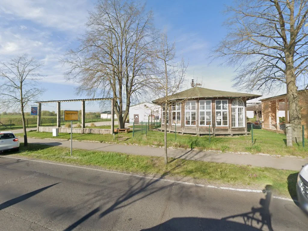 Milchtankstelle Schwante – Street View & 360°-Fotos in Oberkrämer, Brandenburg