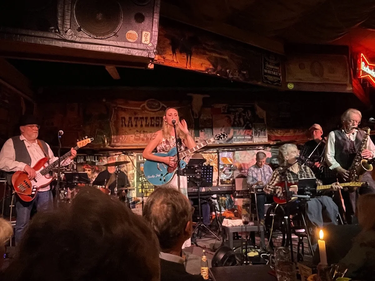 Rattlesnake Saloon – Musiker in München, Bayern