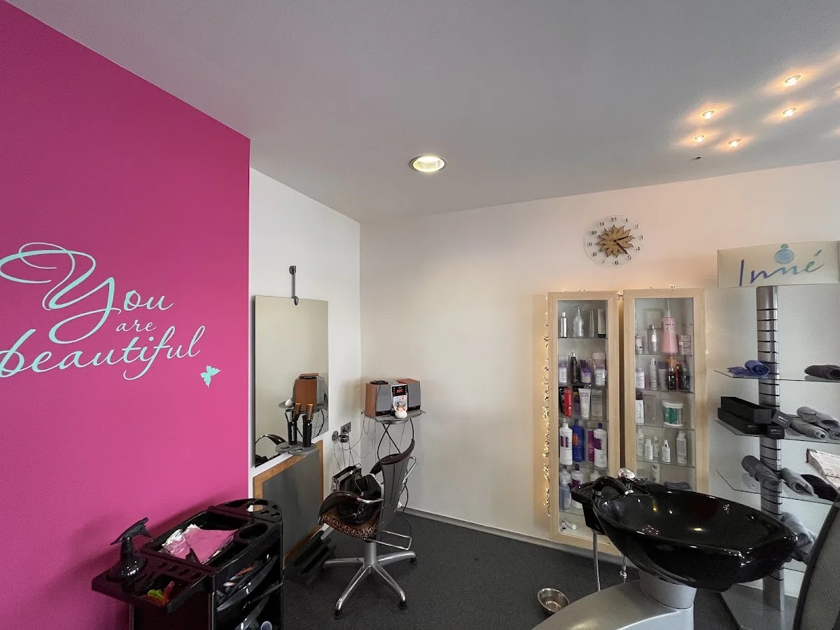 Friseur Iris Zumbach – Besucherfoto: Helena Helu in Kaiserslautern, Rheinland-Pfalz