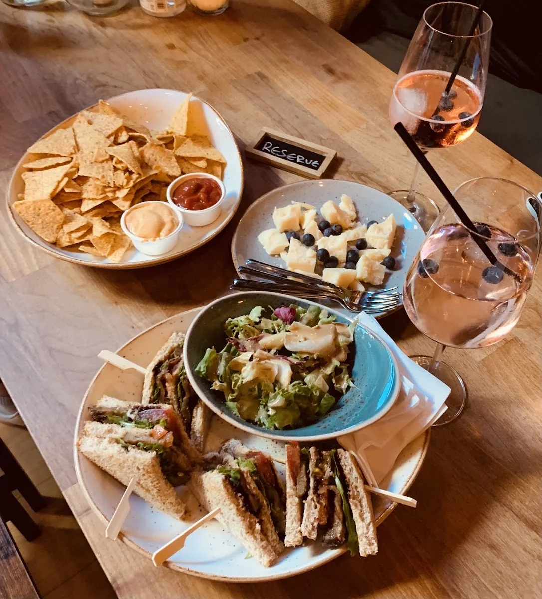 Mon Petit Café – Essen und Trinken in Stuttgart, Baden-Württemberg