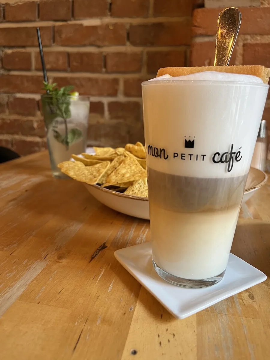 Mon Petit Café – Bier in Stuttgart, Baden-Württemberg