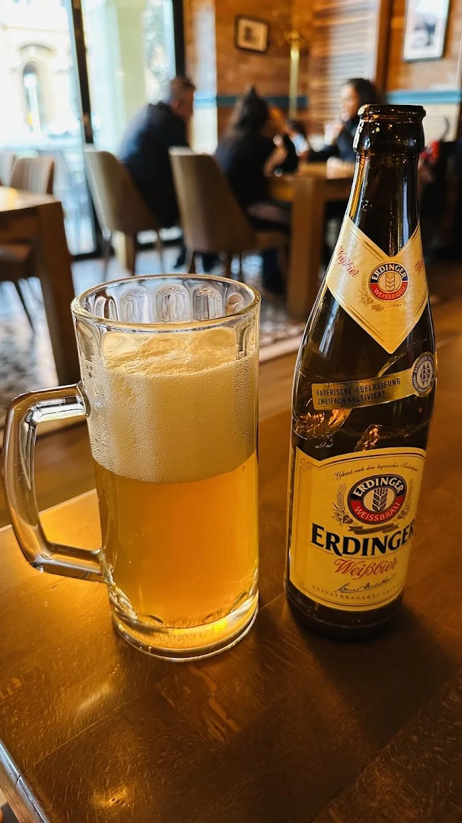 AZEM BISTRO – Bier in Berlin