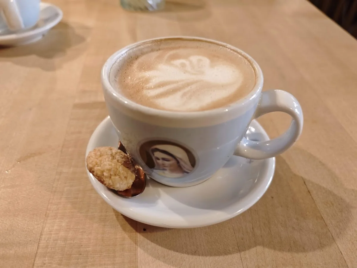 Katzengold – Cappuccino in Wuppertal, Nordrhein-Westfalen