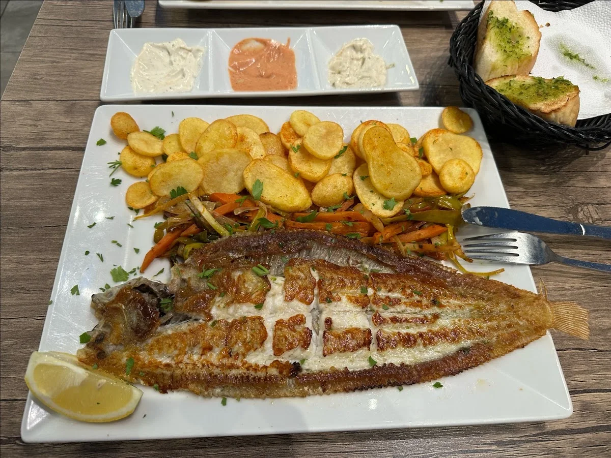 Karo Fisch – Wolfsbarsch in Hamburg