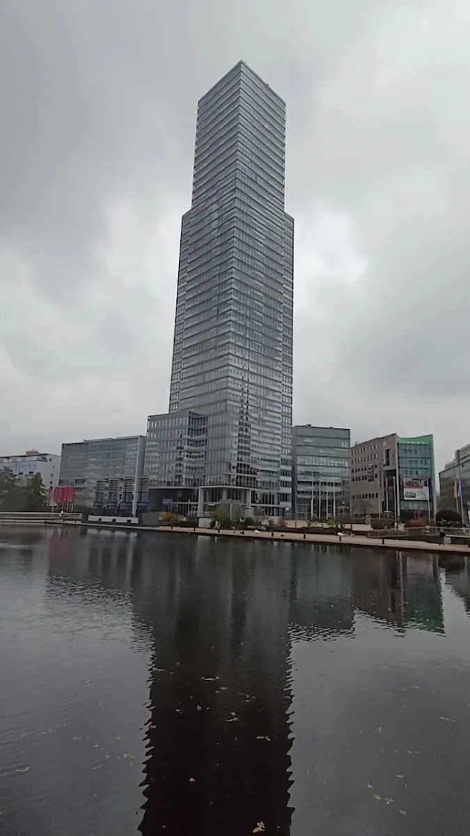 MediaPark Köln – Sehenswürdigkeit in Köln, Nordrhein-Westfalen