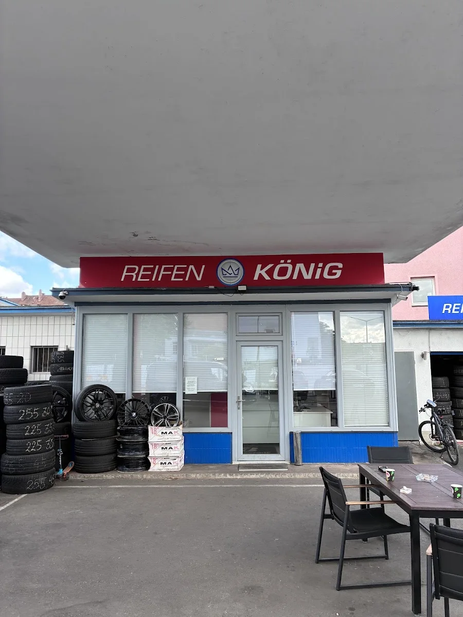 REIFEN-KÖNIG – Besucherfoto: Rene Ulrich in Nürnberg, Bayern