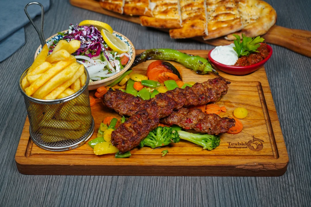 Tevhid Restaurant – Essen und Trinken in Stuttgart, Baden-Württemberg