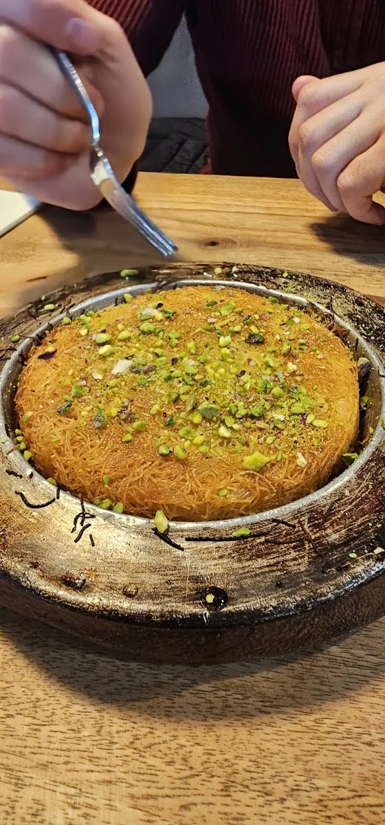 Tevhid Restaurant – Kunafa in Stuttgart, Baden-Württemberg