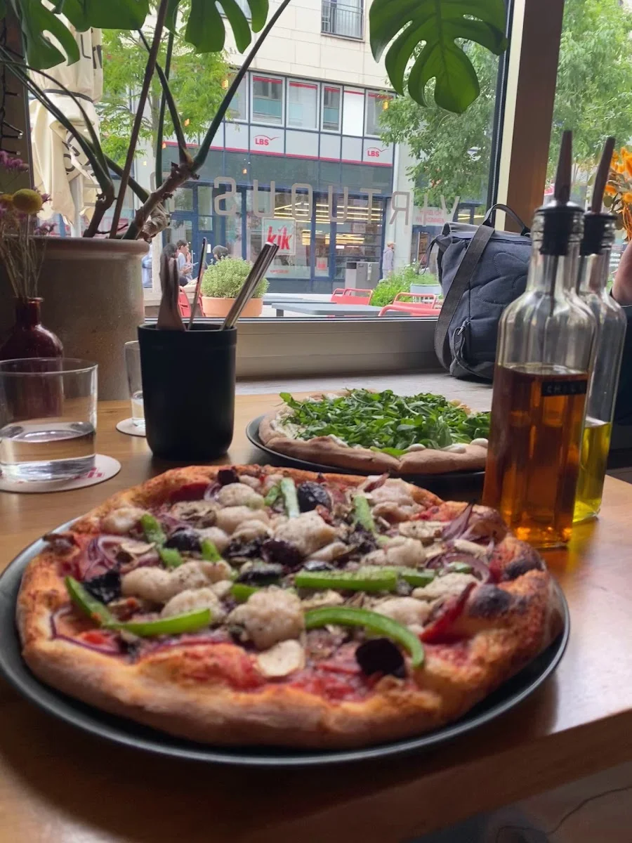 Virtuous Pie - Vegane Pizza – Veganes Restaurant in Köln, Nordrhein-Westfalen