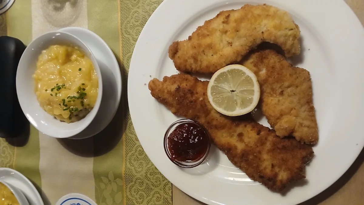 Harlachinger Einkehr – Wiener Schnitzel in München, Bayern