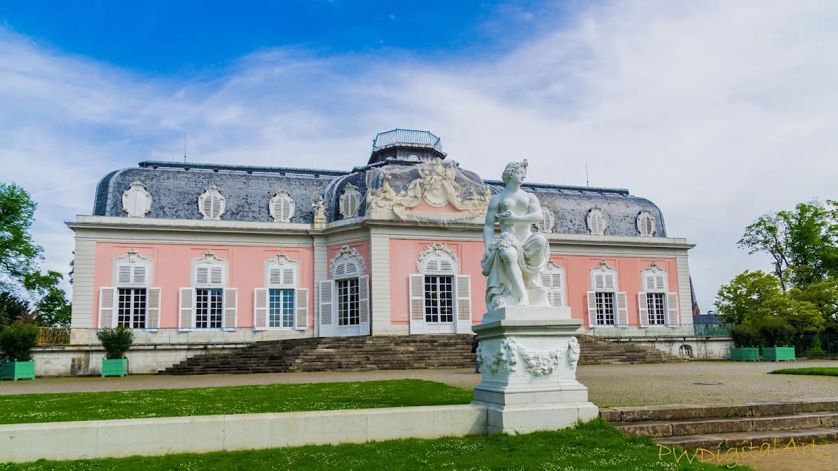 Schloss Benrath – Garten in Düsseldorf, Nordrhein-Westfalen