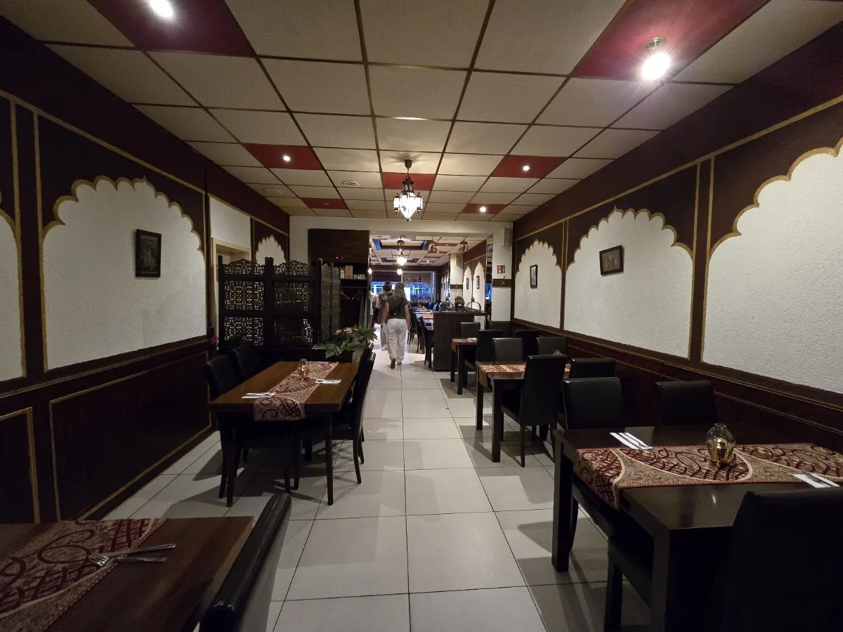 Royal India – Atmosphäre in Hürth, Nordrhein-Westfalen