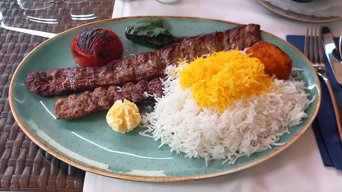 Tahdig – Tsatsiki in München, Bayern
