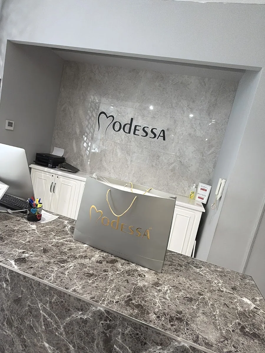 MODESSA Brautmode & Abendmode Duisburg – Besucherfoto: Cakes Dyali in Duisburg, Nordrhein-Westfalen