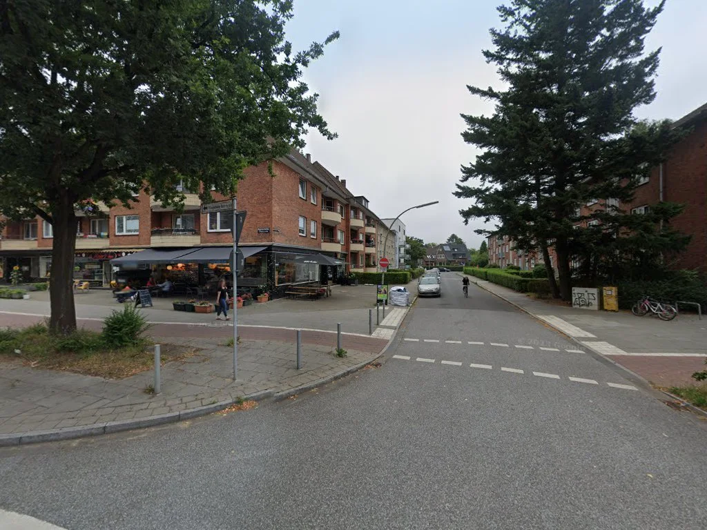 Ghana Aba Abrokyire – Street View & 360°-Fotos in Hamburg