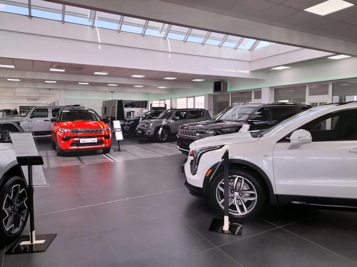 AUTOSALON AM PARK GMBH – Innenansichten in Mönchengladbach, Nordrhein-Westfalen