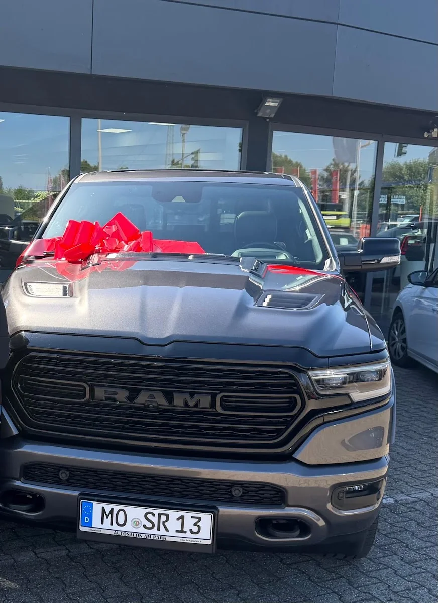 AUTOSALON AM PARK GMBH – Besucherfoto von Ramandeep Singh in Mönchengladbach, Nordrhein-Westfalen