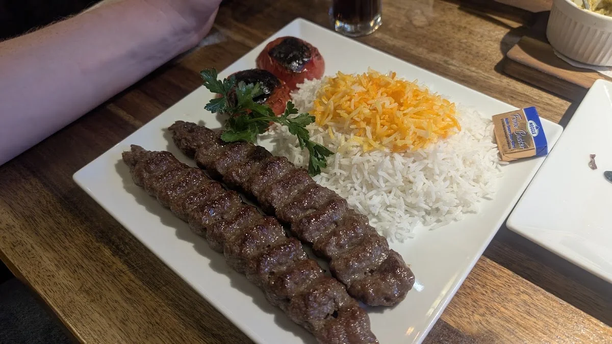 Pooneh Grill – En son in Berlin