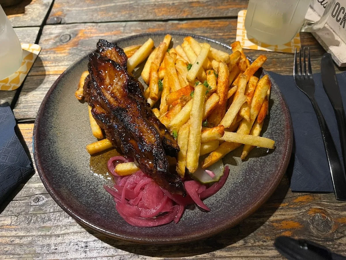 Raph's BBQ Diner – Rippchen in Köln, Nordrhein-Westfalen