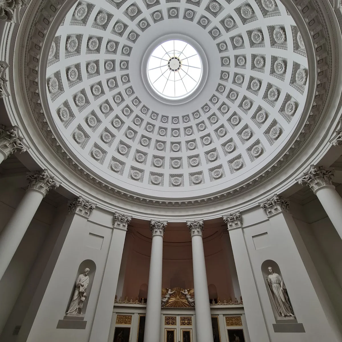 Grabkapelle auf dem Württemberg – Grabkapelle in Stuttgart, Baden-Württemberg