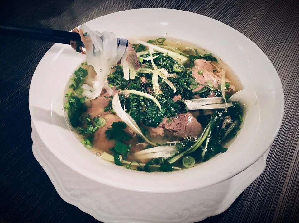 Mr. Son - Asian Cuisine And BBQ, Sushi. Lieferung – Phở in Hürth, Nordrhein-Westfalen