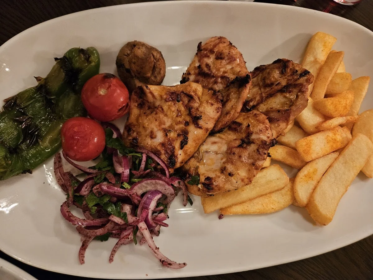 Bâ Badiyel – Souvlaki in Erfurt, Thüringen