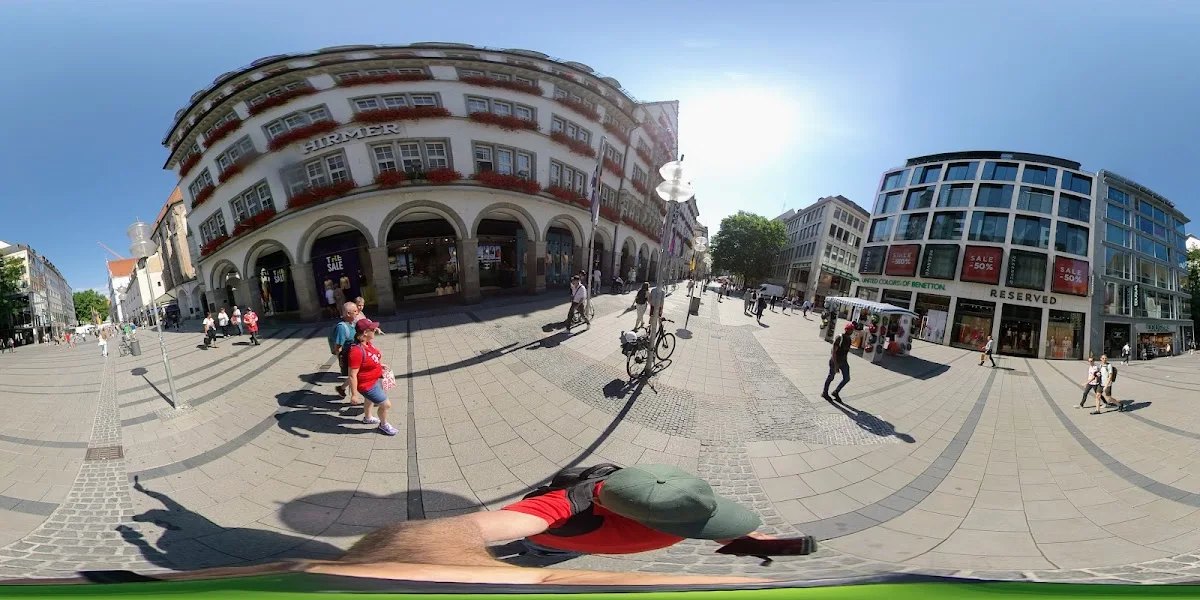 TK Maxx – Street View & 360°-Fotos in München, Bayern