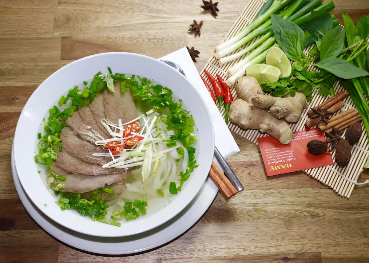 Hamy Cafe-Foodstore – Phở in Berlin