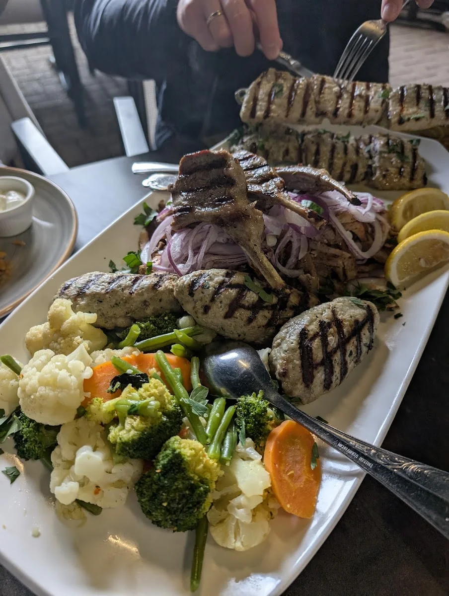 IRODION – Griechisches Restaurant in Köln, Nordrhein-Westfalen