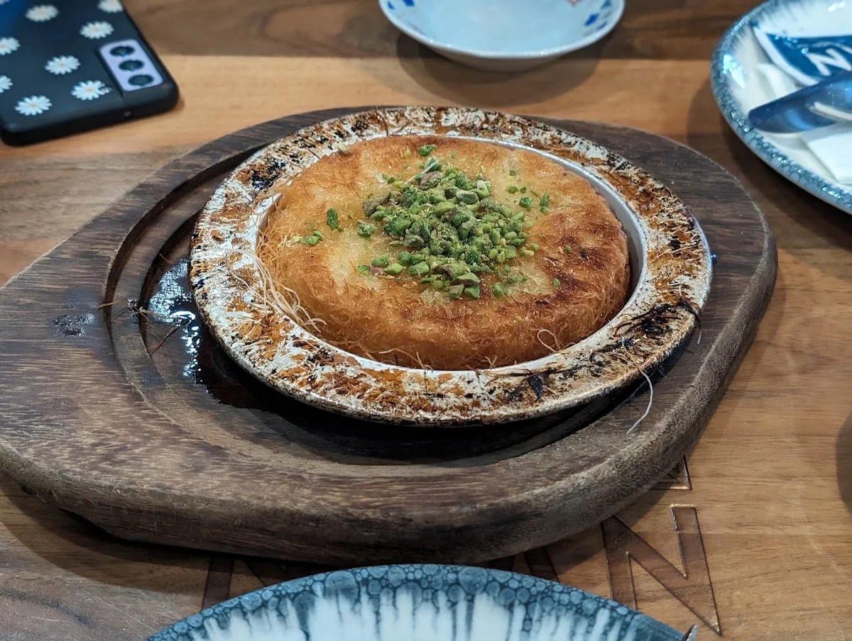 NAAN Barmbek – Kunafa in Hamburg